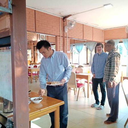 Wun Tawp Garden Hotel Myitkyinā Dış mekan fotoğraf