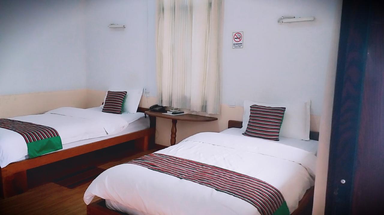 Wun Tawp Garden Hotel Myitkyinā Dış mekan fotoğraf