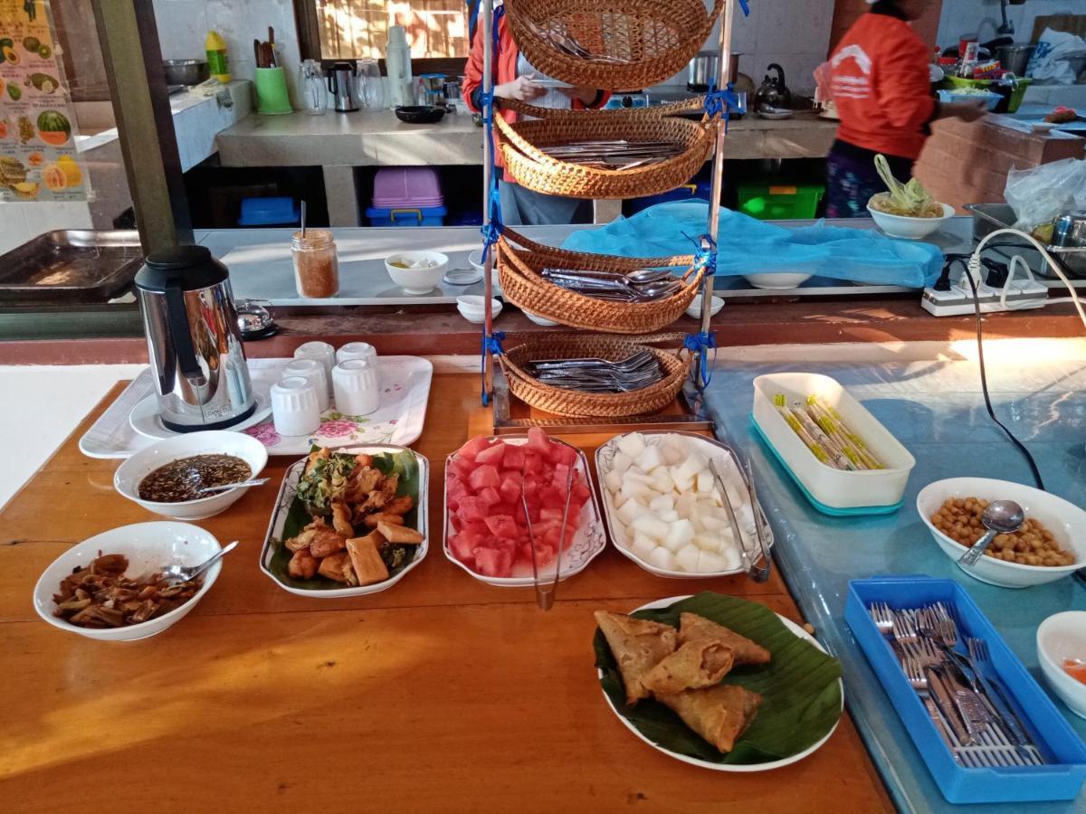 Wun Tawp Garden Hotel Myitkyinā Dış mekan fotoğraf
